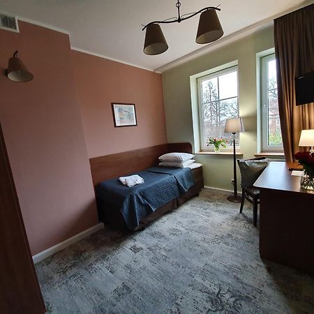 Hotel Siesta Świebodzin Rum bild