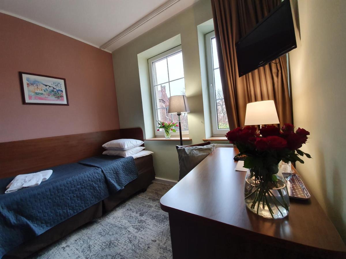 Hotel Siesta Świebodzin Rum bild